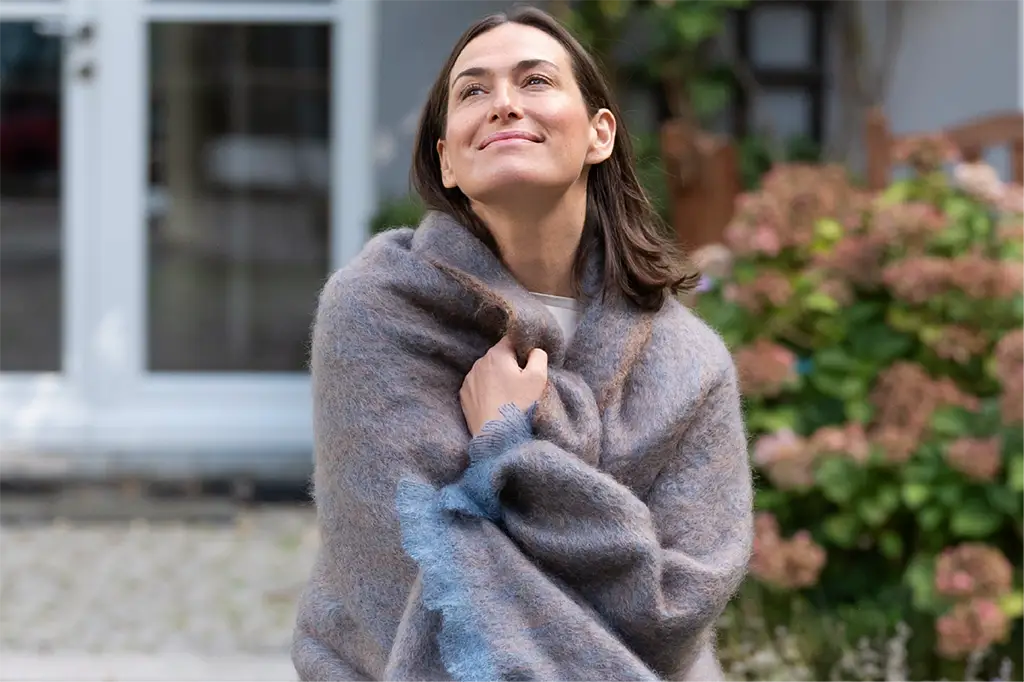 Fur Sie - Cushendale Mohair-Plaid
